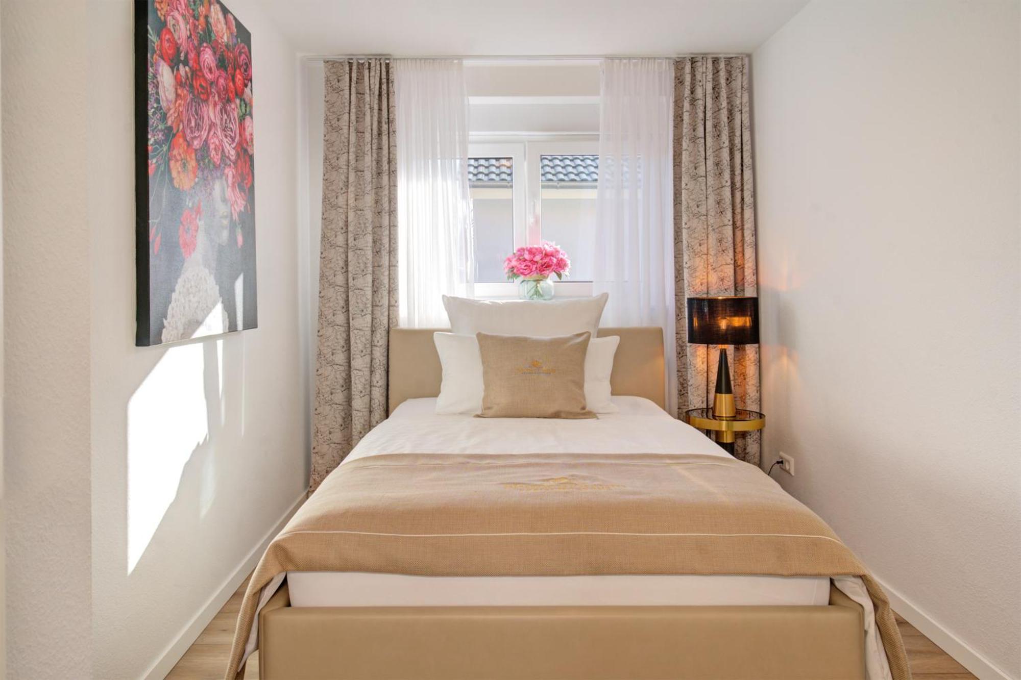 BlumenRaum Ferienwohnung 2 Karlsruhe Ngoại thất bức ảnh